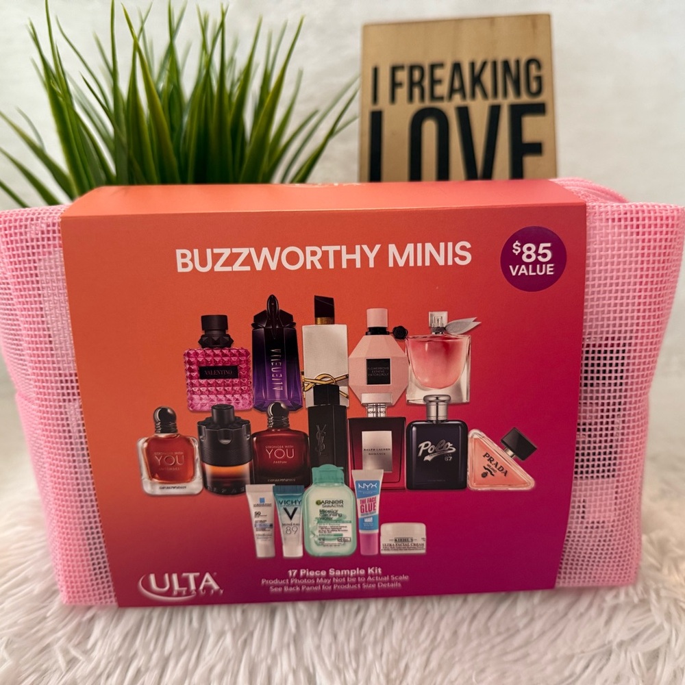💗NWT Ulta Buzzworthy 17-Piece Deluxe Sample Beauty Bundle💗